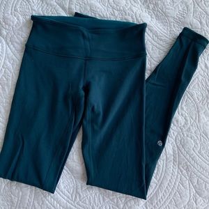 Lululemon reversible leggings